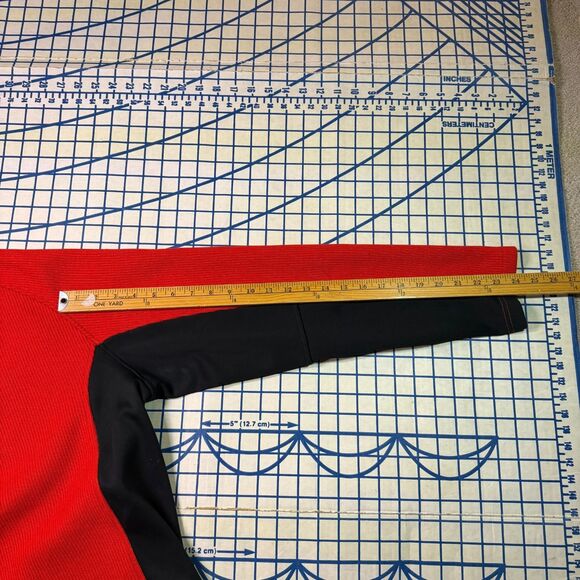 Spyder Core Sweater Men’s Medium Red Black 1/4 Zip Pullover Fleece Outerwear - Picture 12 of 12